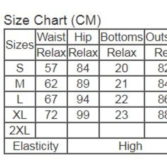 Black high waist scrunch butt leggings - Picture 7 of 7